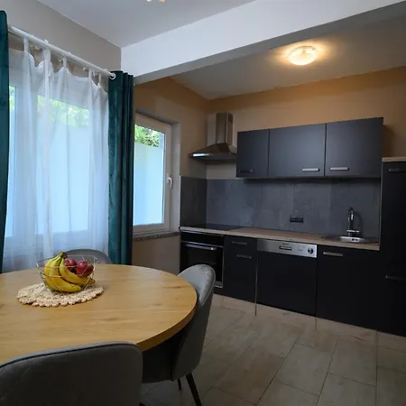 Apartment Mare E Monti